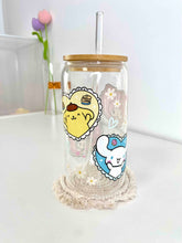 Load image into Gallery viewer, Hello Kitty Glass Can 16+OZ | Sanrio Friends